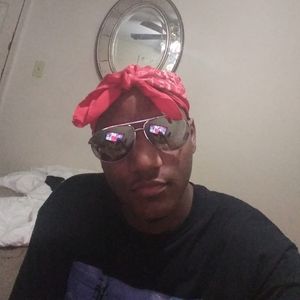 Meet your Posher, Xavier